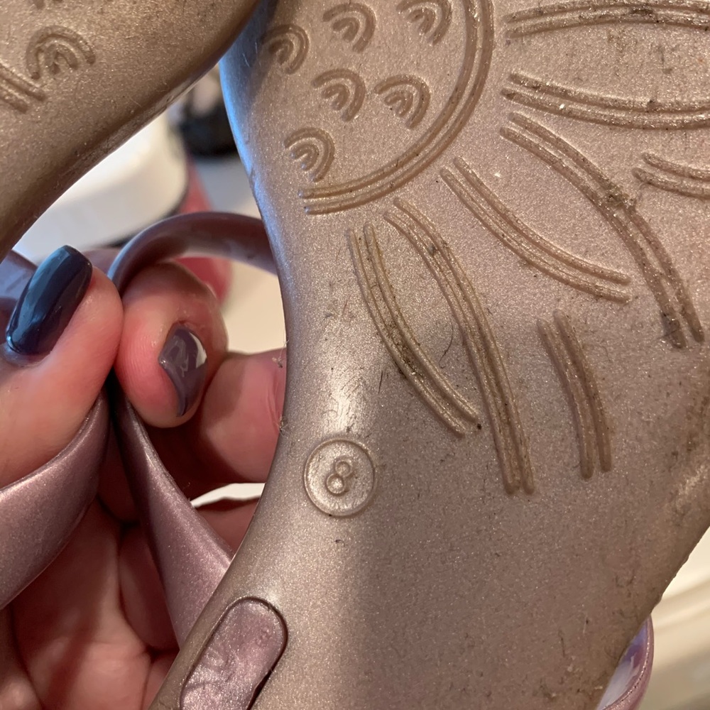 Sandal